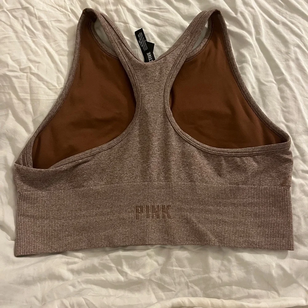 PINK Seamless Brown Sports Bra - Picture 3 of 4